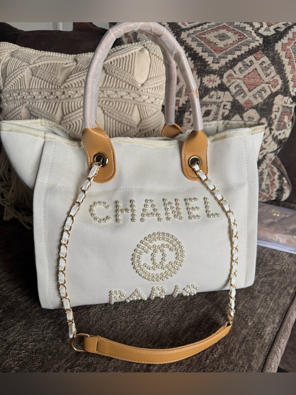 BNWT‼️🍭FASHION GORGEOUS XL IVORY CREAM  & TAN PEARL TOTE 🍭🍭🍭
